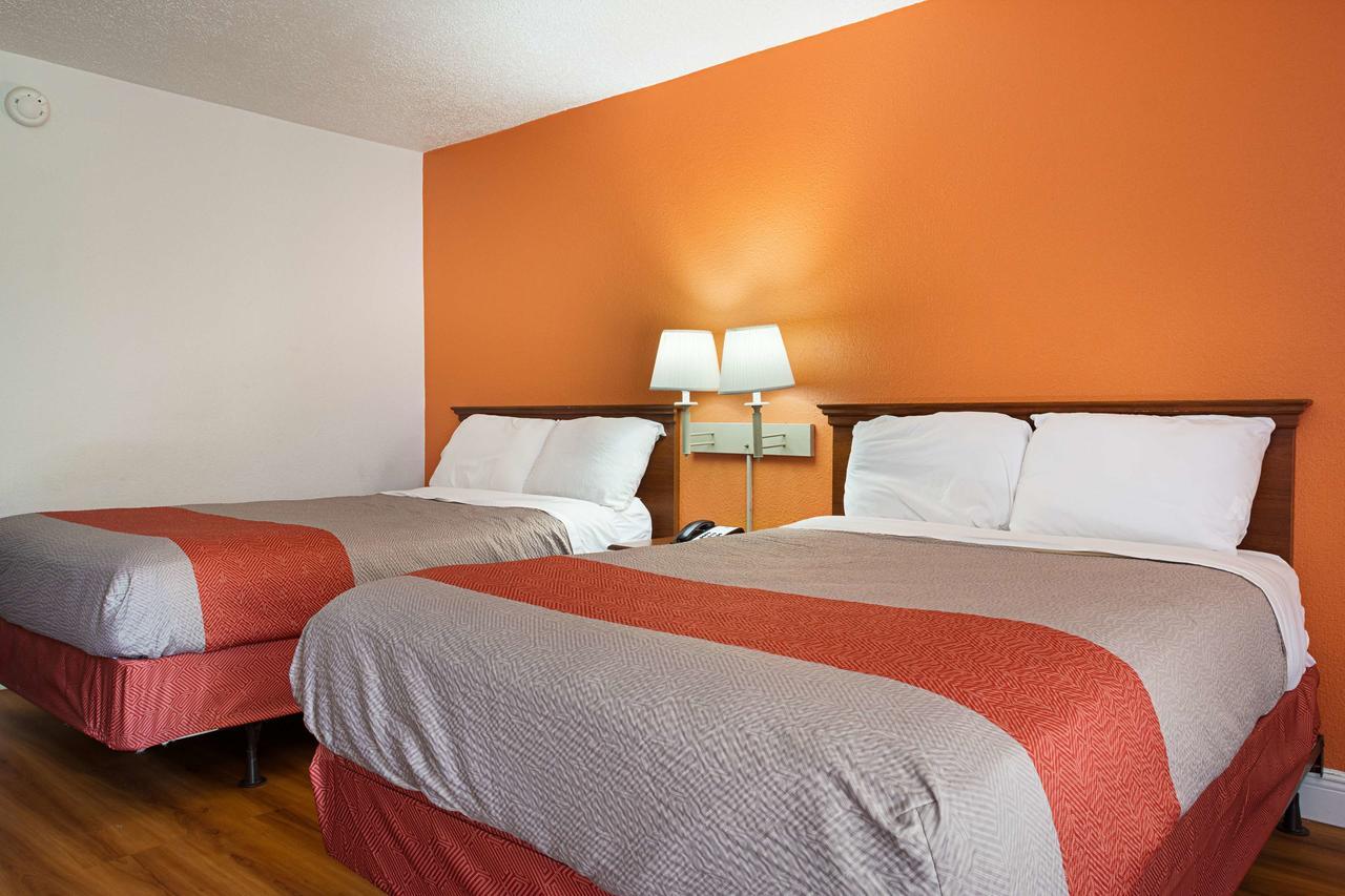 Hotel 6-natchitoches, La Natchitoches